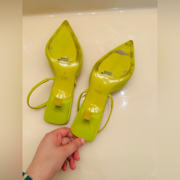 Zara lime green slingback kitten heels. Size 6. Excellent condition. - Picture 8 of 9